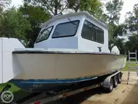Bateau patrouilleur à vendre