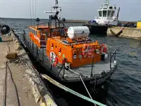 Bateau de transport d'équipage à vendre