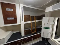 Navire d'arpentage à vendre