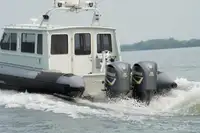 Bateau patrouilleur à vendre