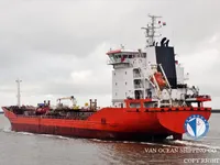 Pétrolier / chimiquier à vendre
