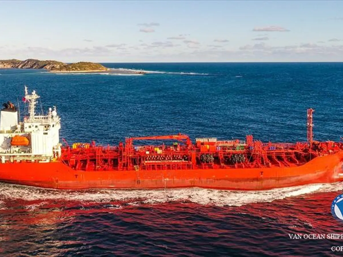 Pétrolier / chimiquier à vendre