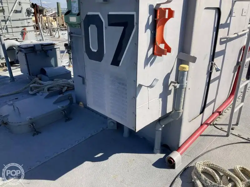 Navire de débarquement, citerne à vendre