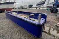 Navire-ferry à vendre