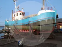 Navire de pêche à vendre