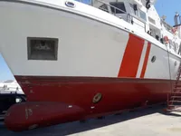 Navire d'arpentage à vendre