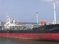 Pétrolier / chimiquier à vendre
