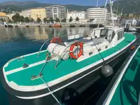 Bateau pilote à vendre