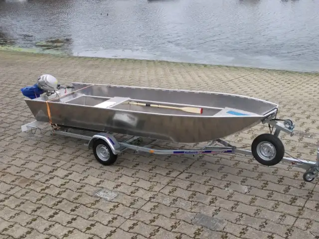 Péniche à vendre