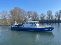 Navire d'arpentage à vendre