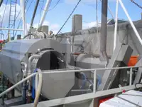 Chalutier à flottaison à vendre
