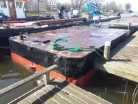 Ponton à vendre
