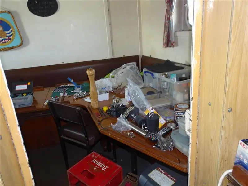 Bateaux de travail à vendre