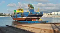 Bateaux de travail à vendre