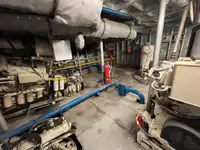 Bateau de transport d'équipage à vendre
