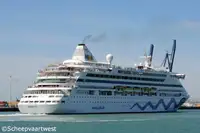 Bateau de croisière à vendre