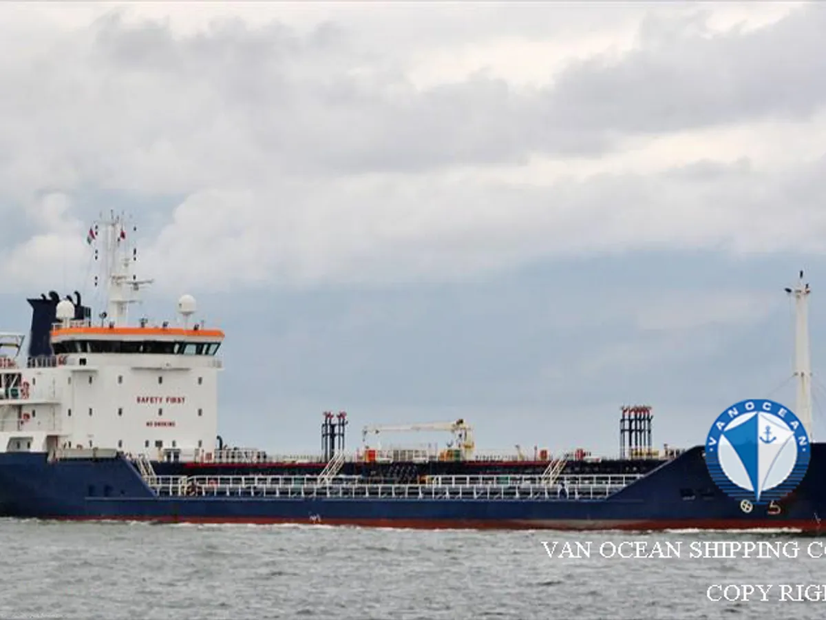 Pétrolier / chimiquier à vendre