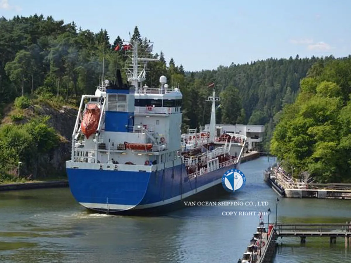 Pétrolier / chimiquier à vendre