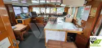 Bateaux de travail à vendre