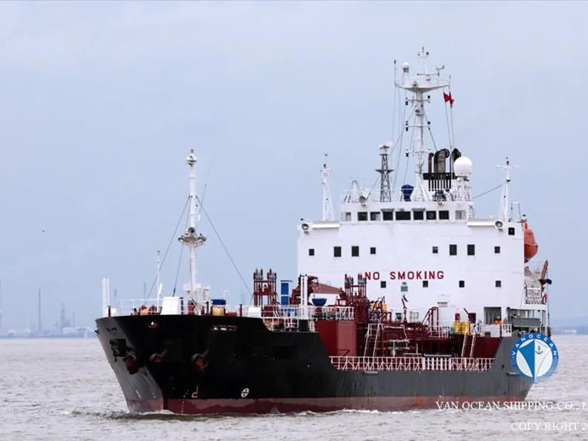 Pétrolier / chimiquier à vendre