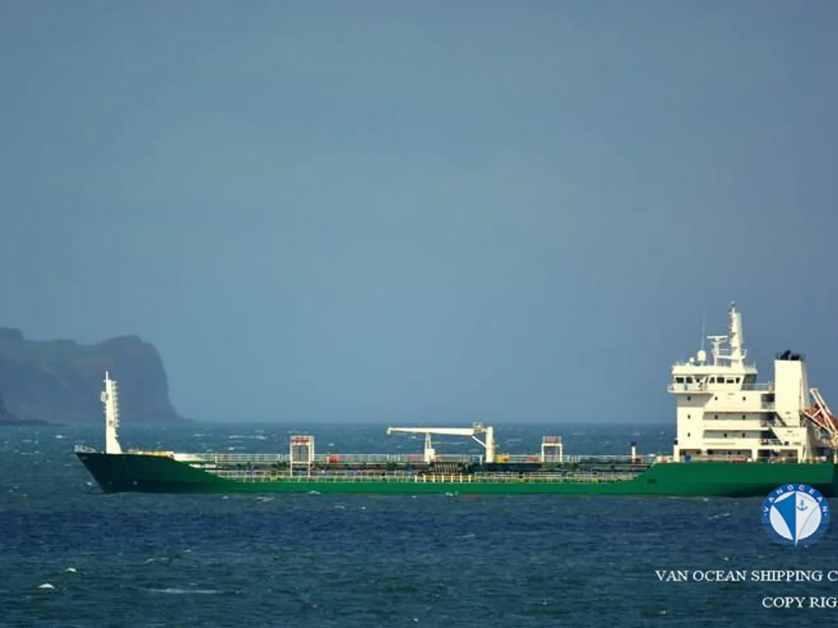 Pétrolier / chimiquier à vendre