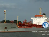 Pétrolier / chimiquier à vendre