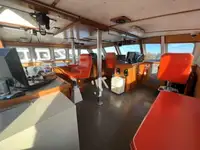 Bateau de transport d'équipage à vendre