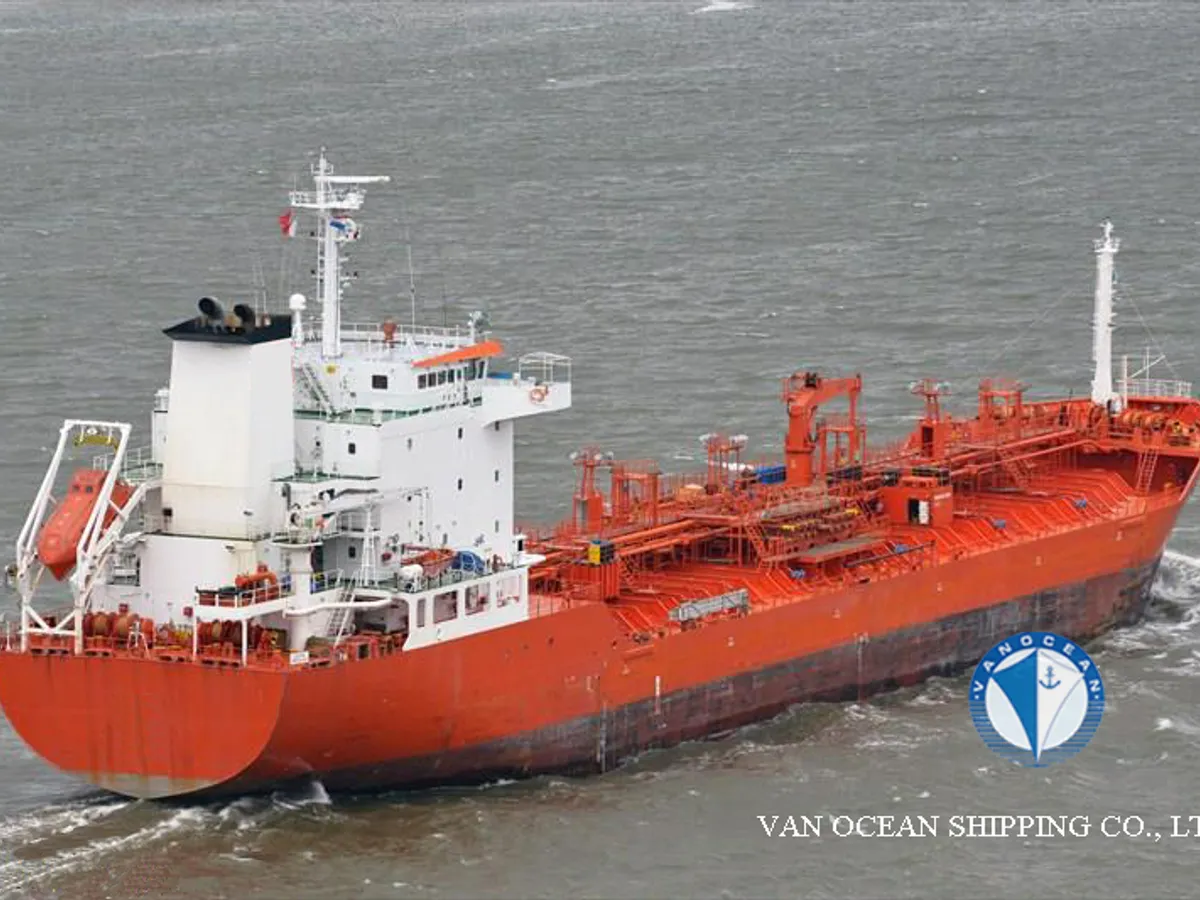 Pétrolier / chimiquier à vendre