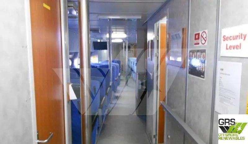 Bateau de transport d'équipage à vendre