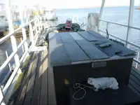 Bateau patrouilleur à vendre