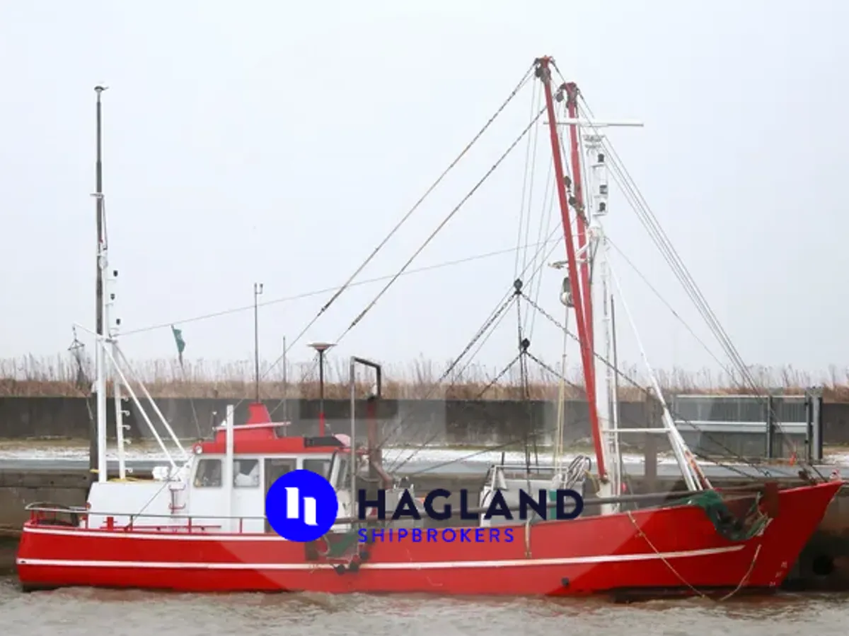 Chalutier à flottaison à vendre