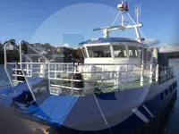 Bateaux de travail à vendre
