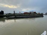 Ponton à vendre