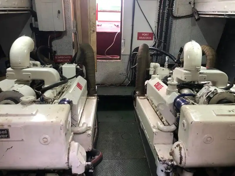 Bateau pilote à vendre