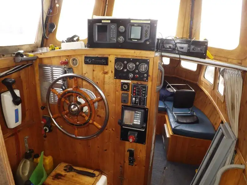 Bateaux de travail à vendre