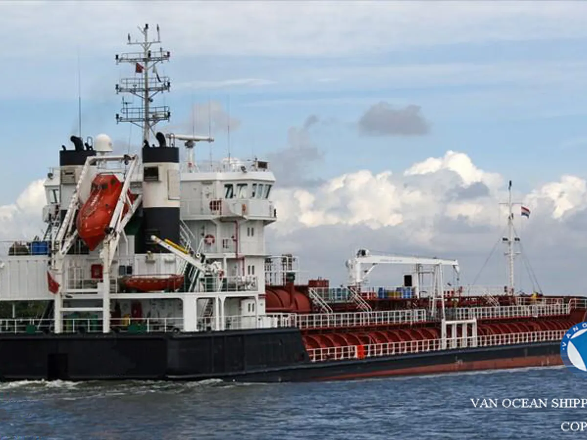 Pétrolier / chimiquier à vendre