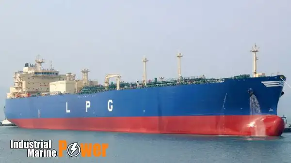Navire transporteur de GNL à vendre
