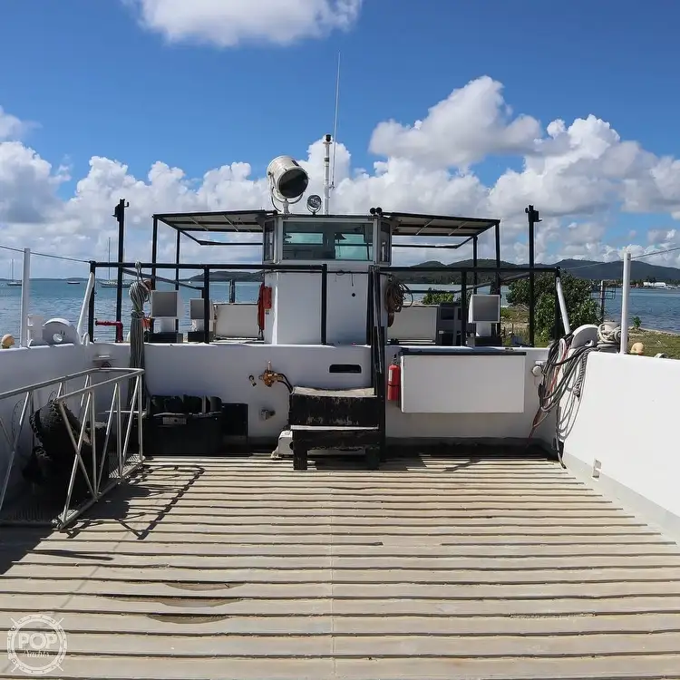 Navire de débarquement, citerne à vendre