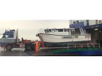 Navire d'arpentage à vendre