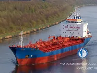 Pétrolier / chimiquier à vendre