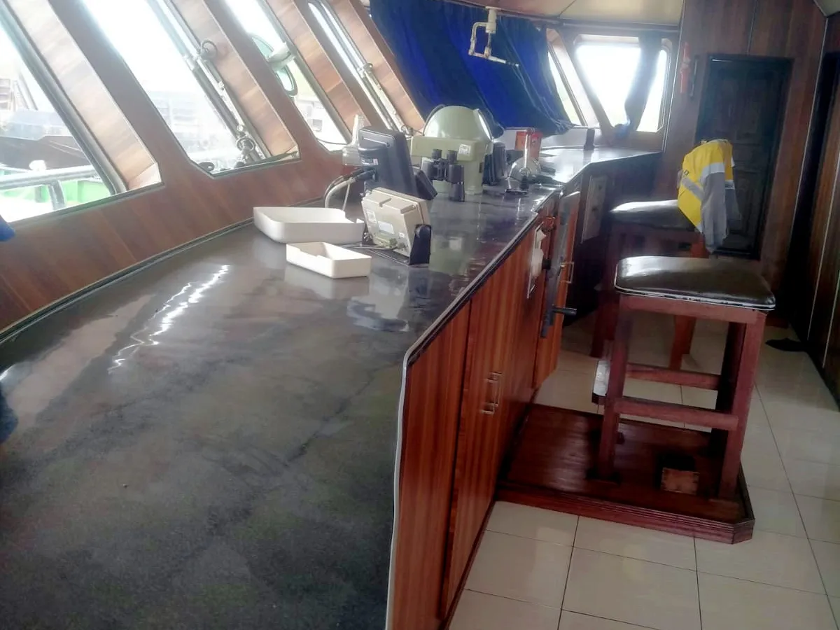 Navire de débarquement, citerne à vendre