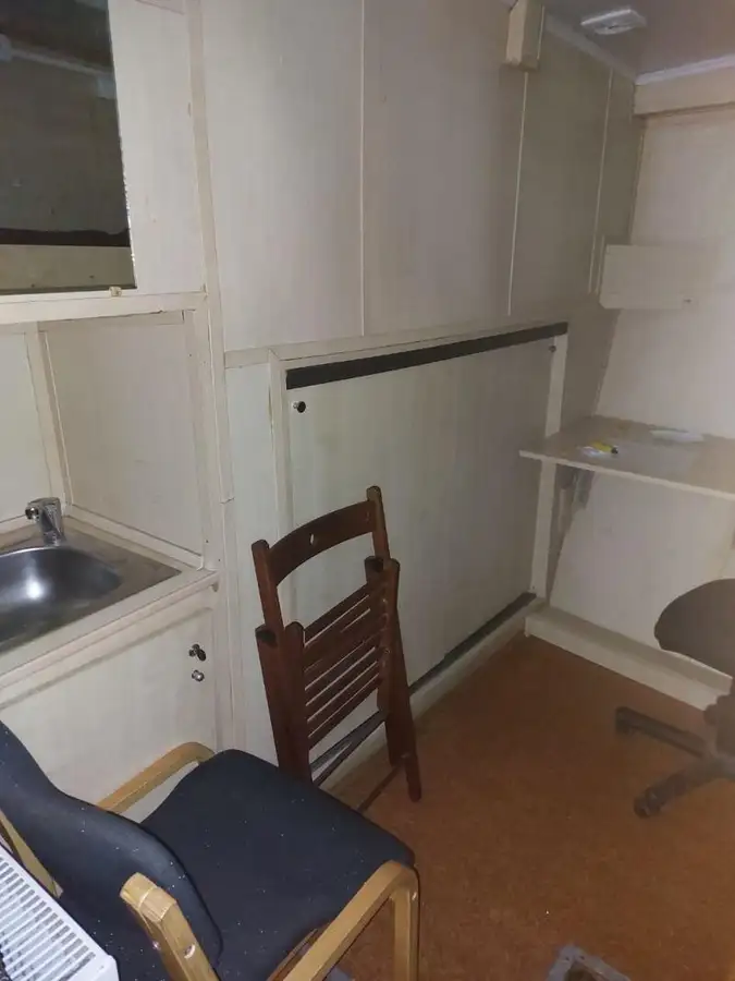 Navire d'arpentage à vendre
