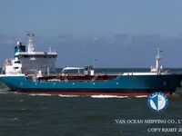 Pétrolier / chimiquier à vendre