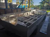 Bateaux de travail à vendre