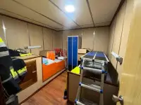 Bateaux de travail à vendre