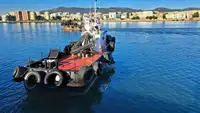 Bateaux de travail à vendre