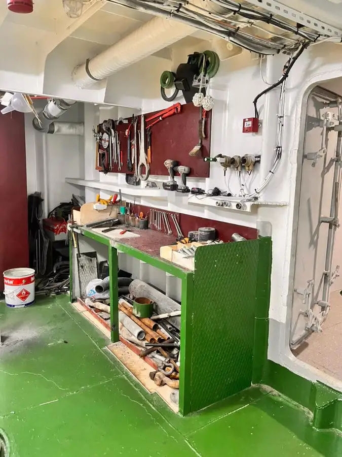 Polyvalent à vendre