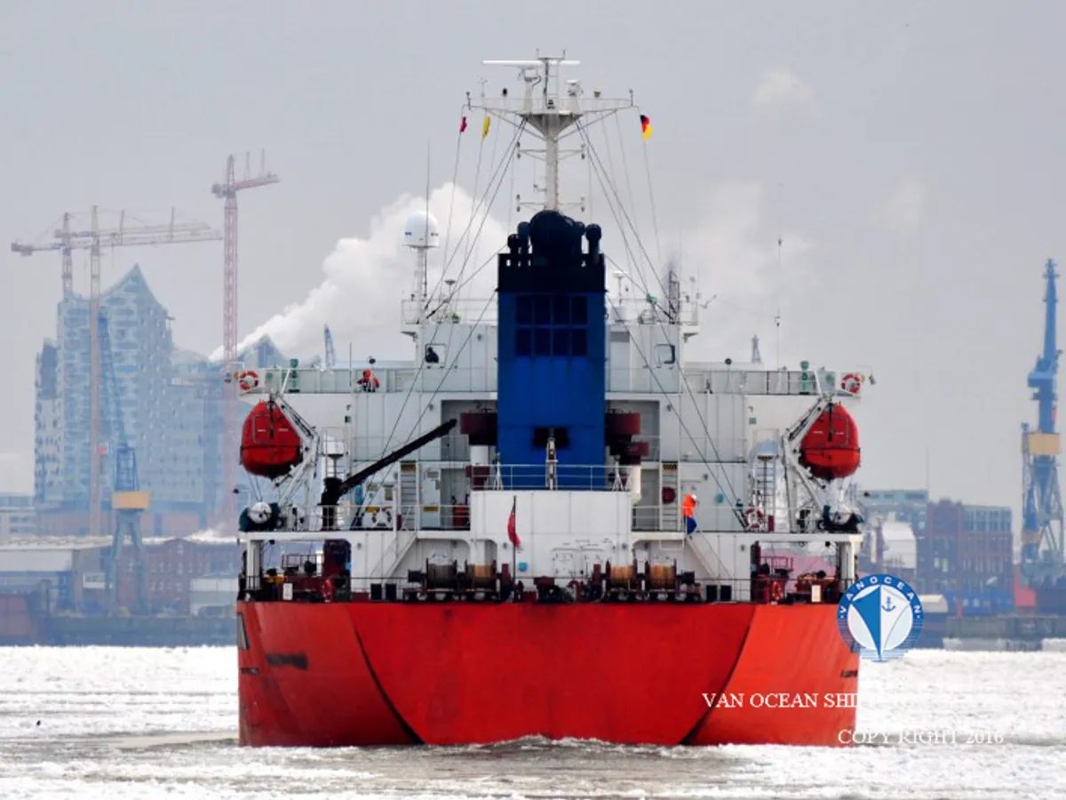 Pétrolier / chimiquier à vendre