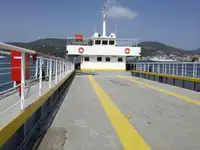 Navire-ferry à vendre