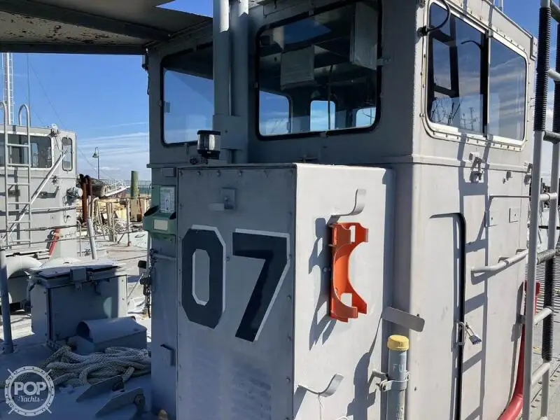 Navire de débarquement, citerne à vendre